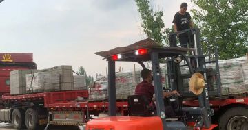 嘉峪关 黄金麻冰裂纹，地铺石装车