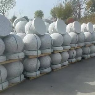 嘉峪关 白麻花岗岩石材圆球，石球，挡车球，隔离球，景观石球，风水球等