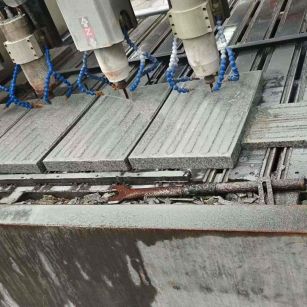 嘉峪关 芝麻白花岗岩荔枝面盲道雕刻