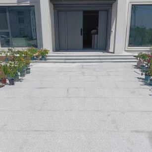 嘉峪关 芝麻白花岗岩地铺石地面铺装