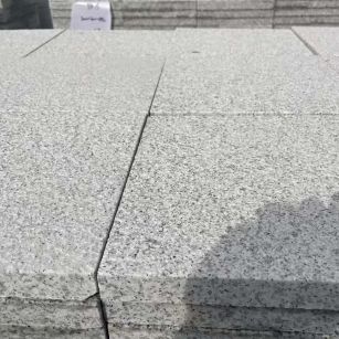 嘉峪关 白麻花岗岩石材推荐 荔枝面地铺石