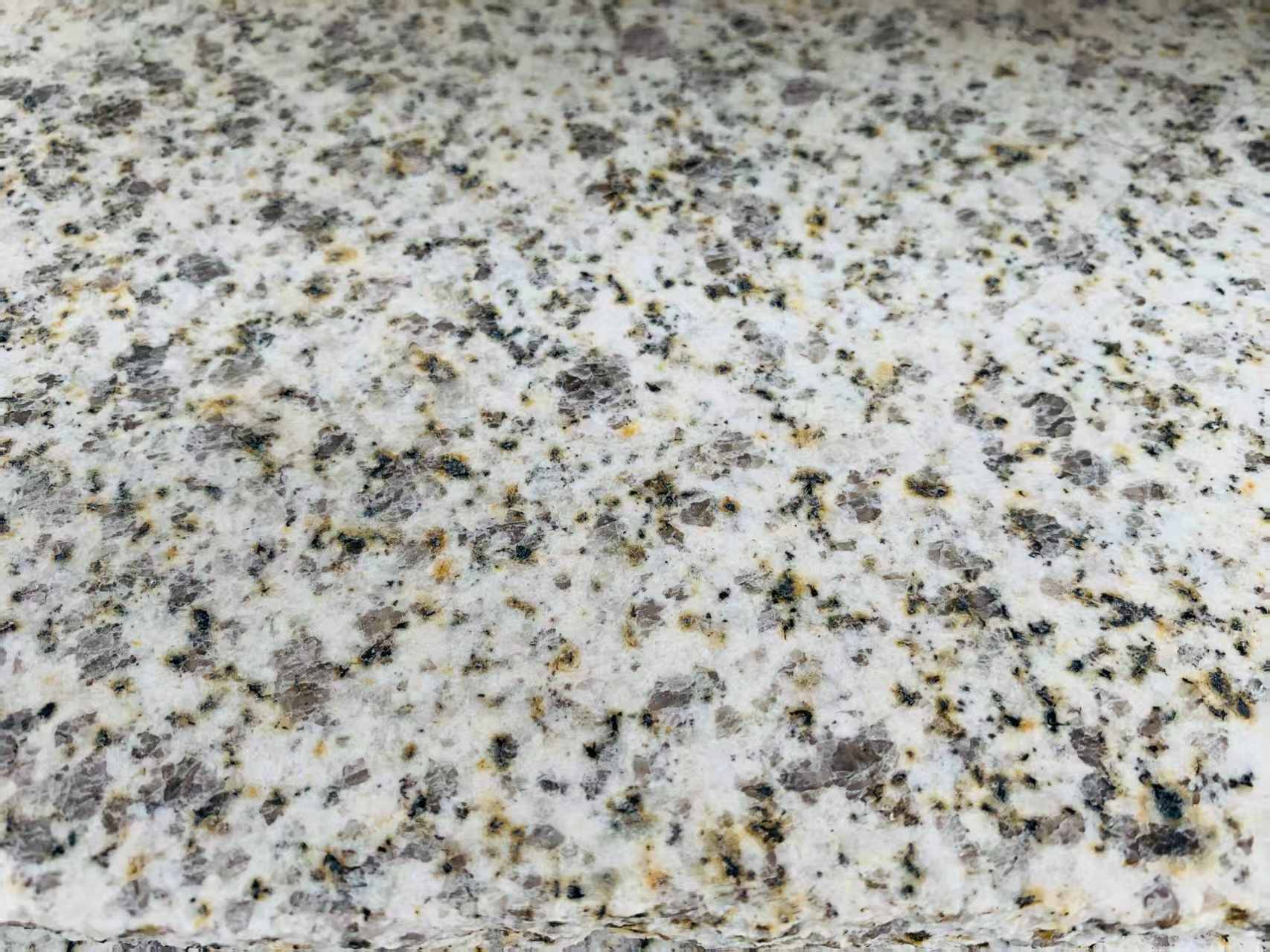 嘉峪关 黄金麻花岗岩石材浅黄光面