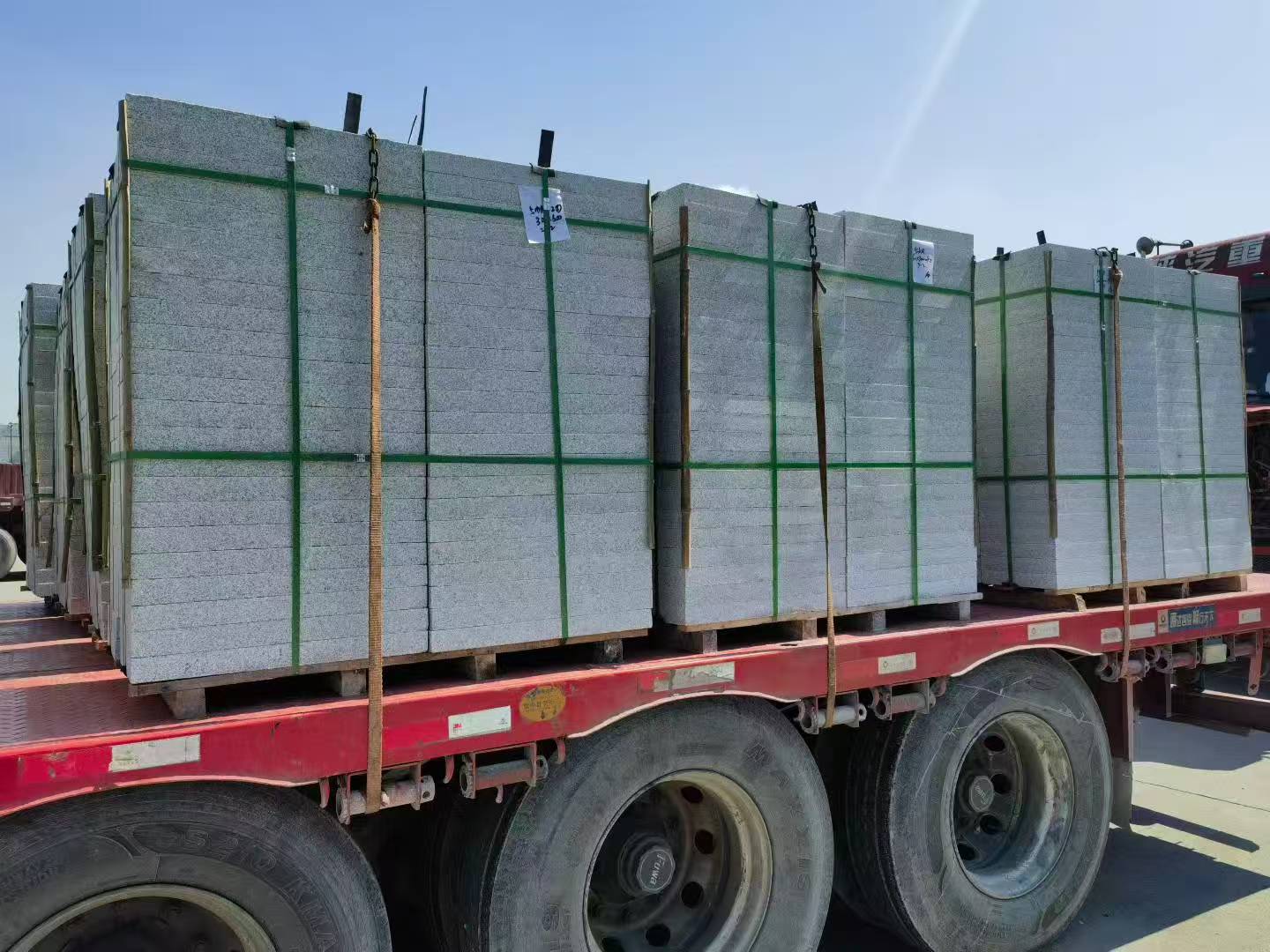 嘉峪关芝麻白花岗岩出货日常地铺石