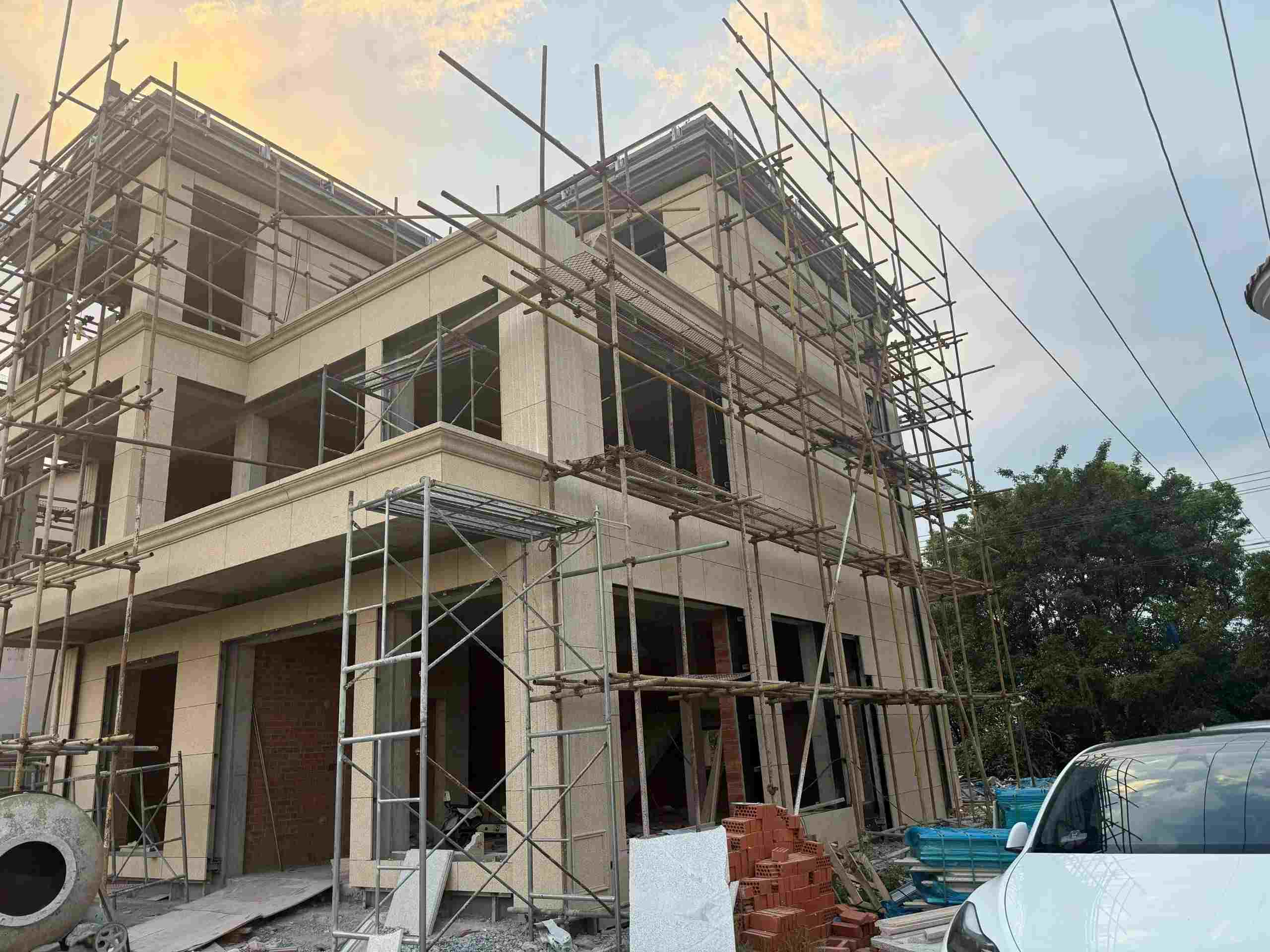 嘉峪关 黄金麻荔枝面花岗岩外墙干挂