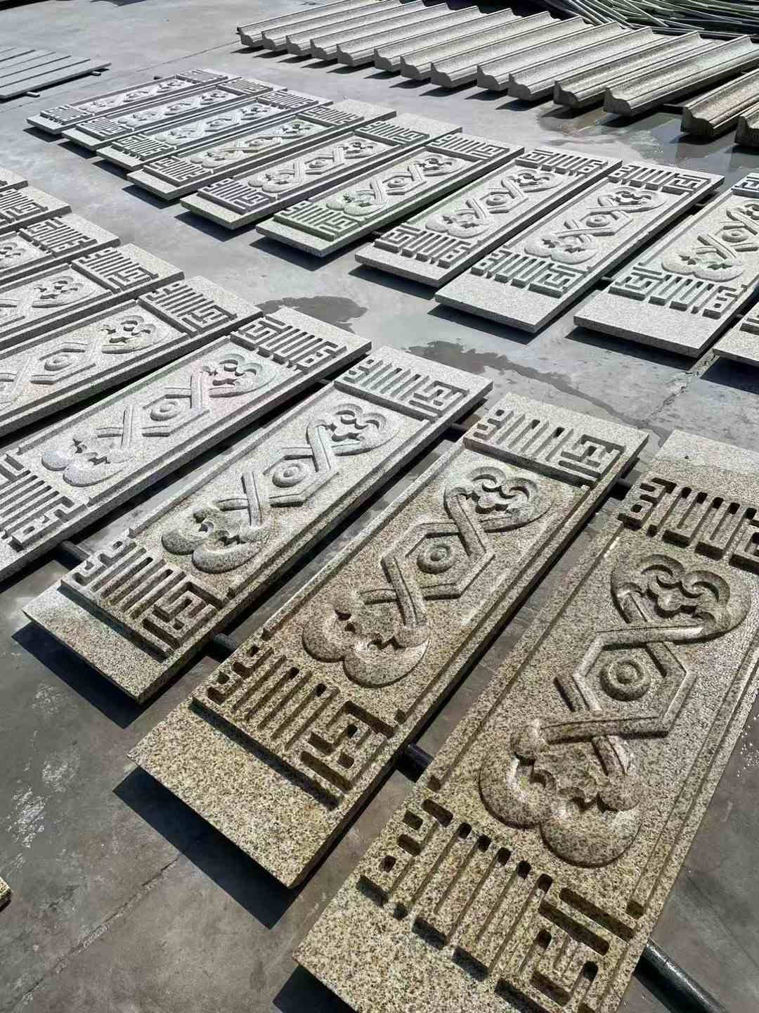 嘉峪关 黄金麻花岗岩外墙雕刻板