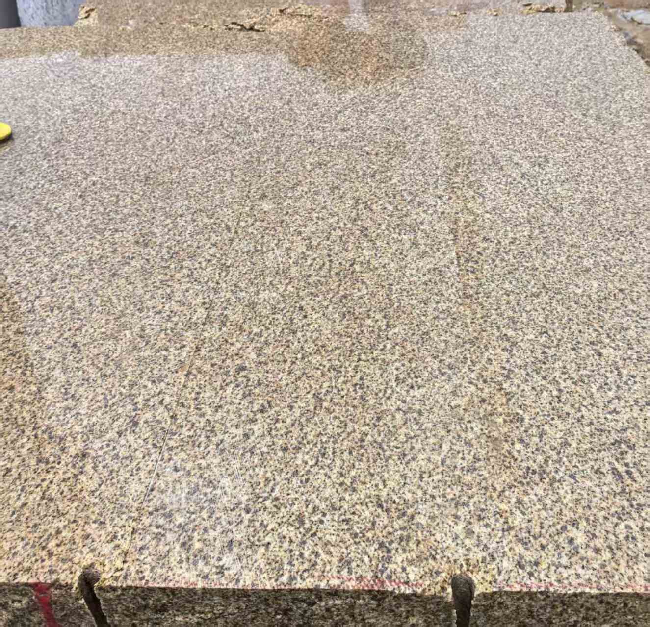 嘉峪关 黄金麻花岗岩石材方料