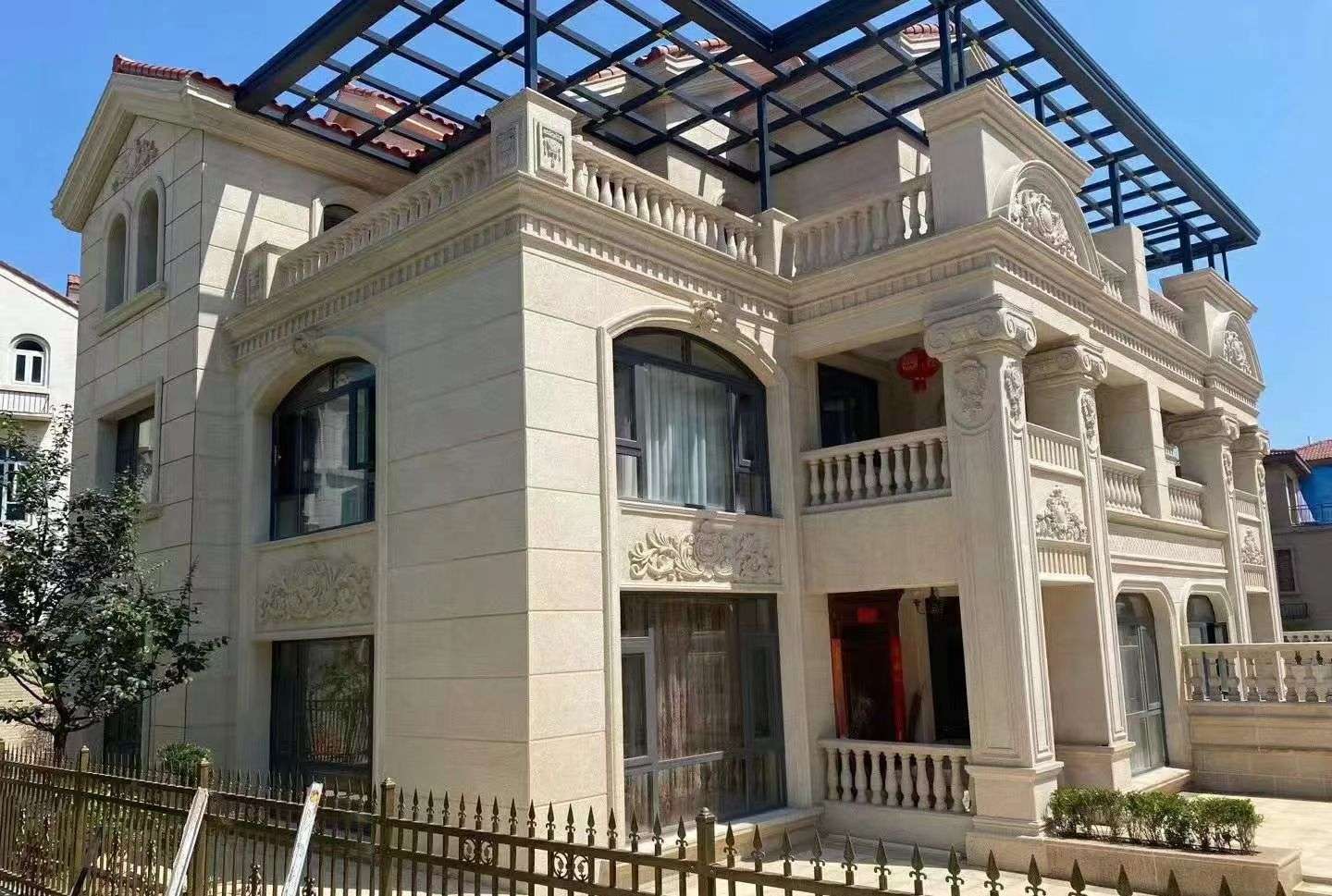 嘉峪关 黄金麻花岗岩荔枝面别墅外墙干挂