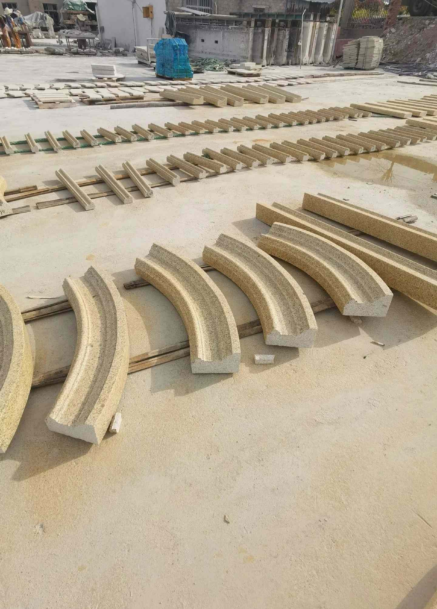 嘉峪关 黄金麻花岗岩别墅线条