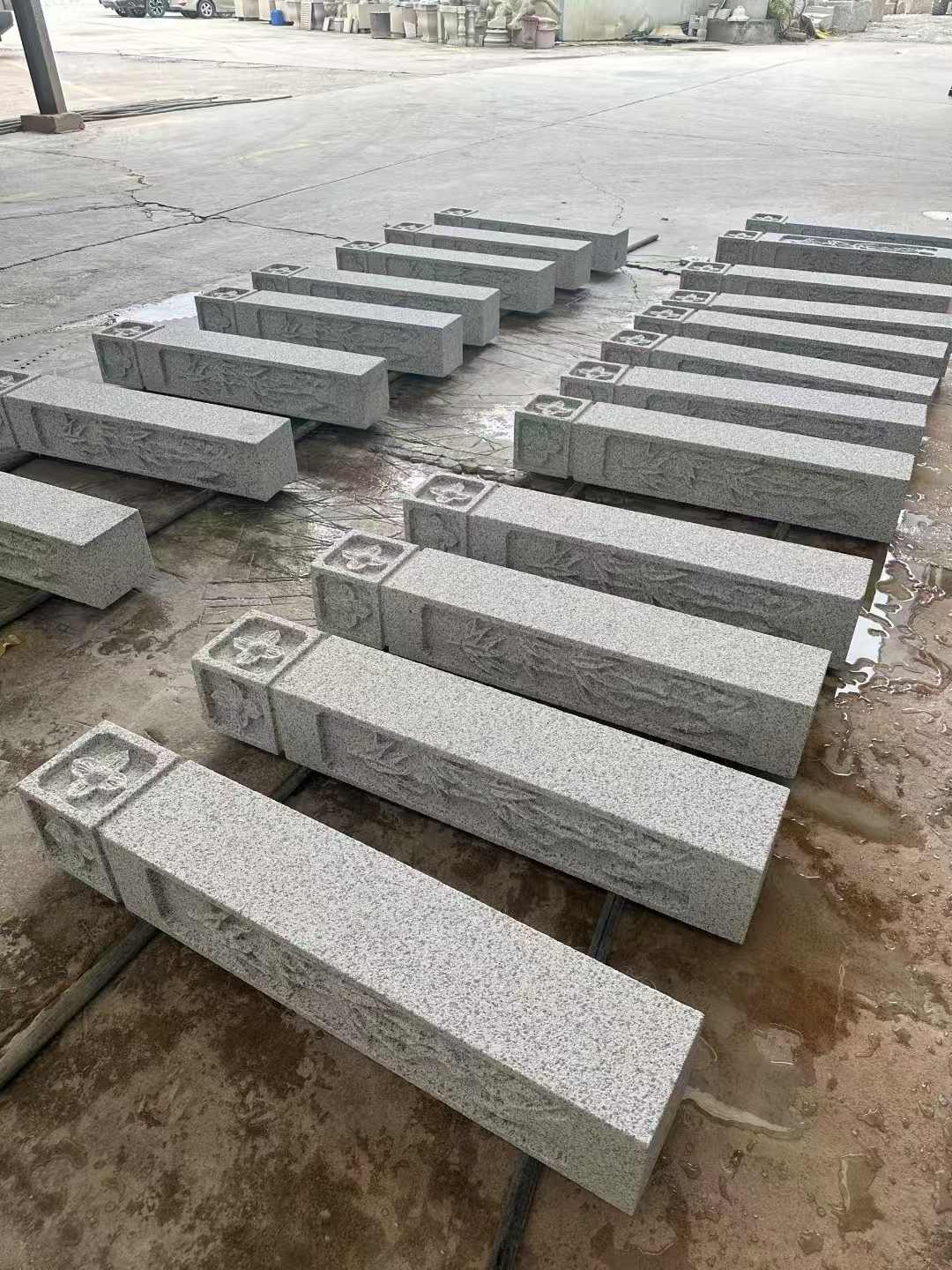 嘉峪关 白麻方柱雕花防水