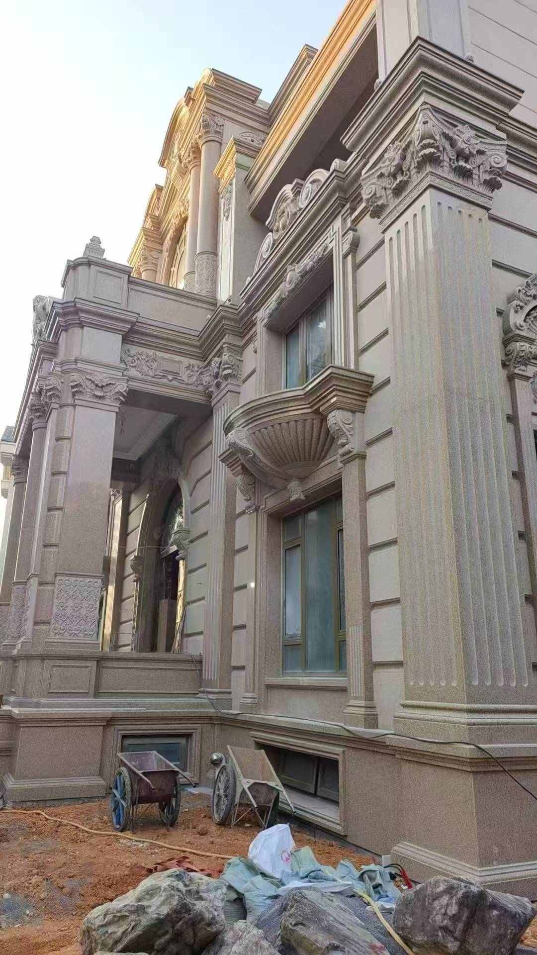 嘉峪关 黄金麻花岗岩光面别墅外墙干挂施工完成