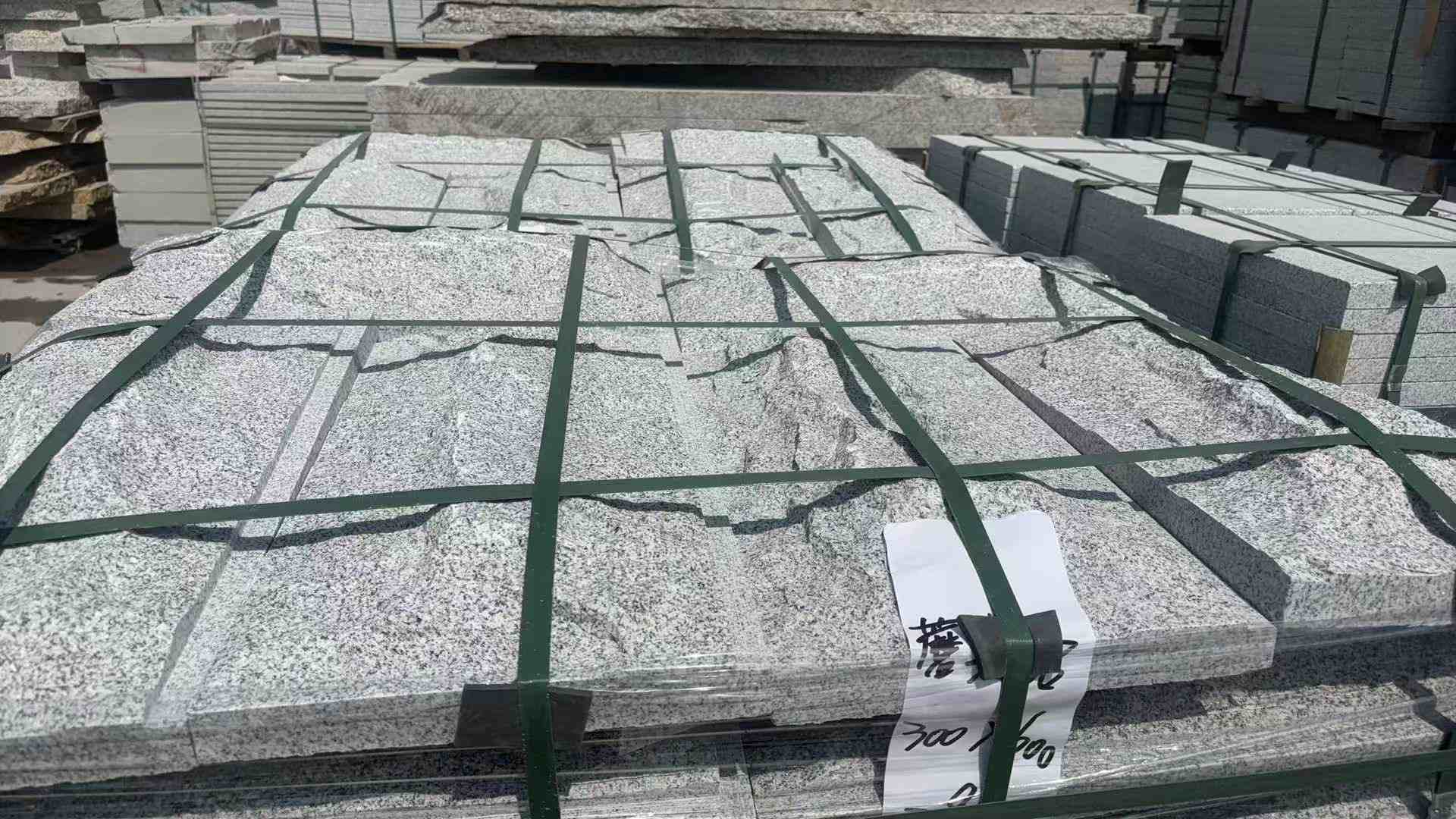 嘉峪关 芝麻白蘑菇石成品