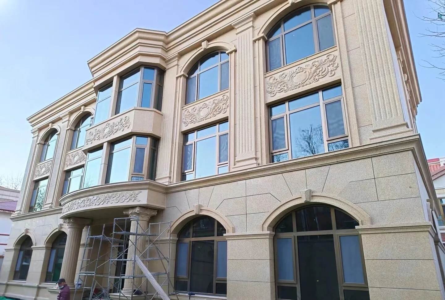 嘉峪关 黄金麻花岗岩别墅外墙干挂